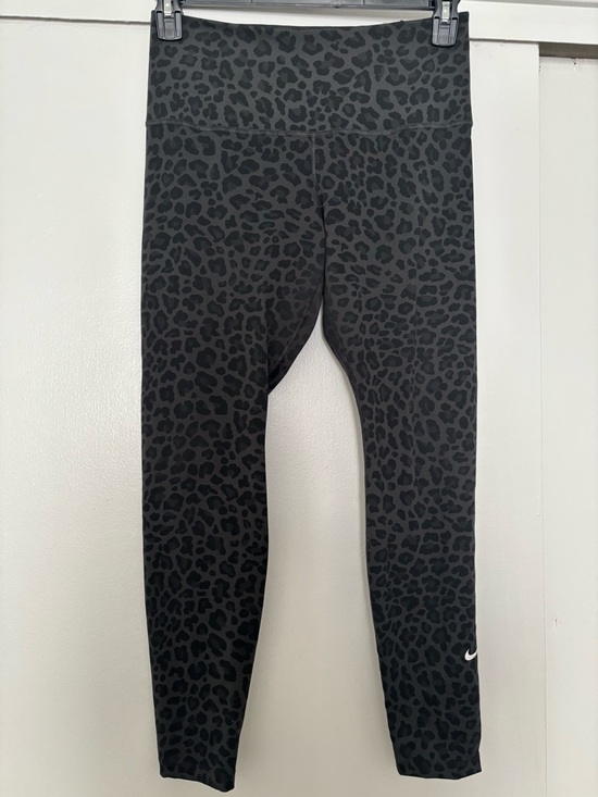 Nike Pants - Nike Dri Fit Black & Charcoal Leopard Print Women’s Leggings Medium